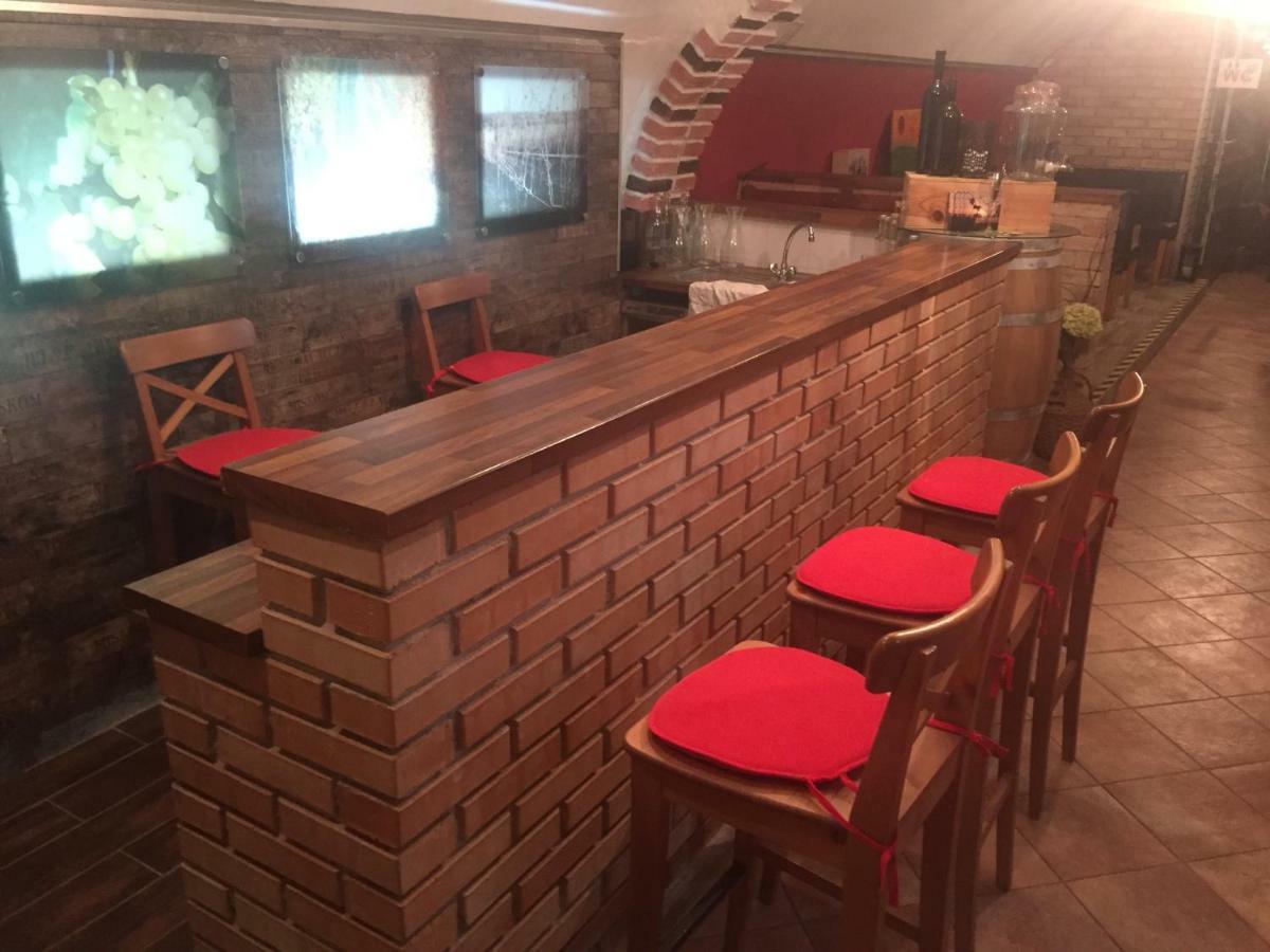 Ferienwohnung Weingut Krikler Weiden am See Exterior foto